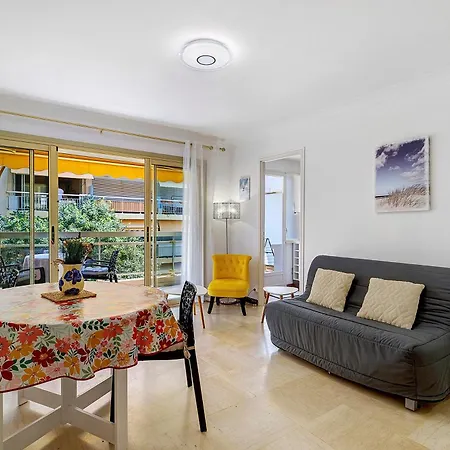 Apartament Elysee Foch Front De