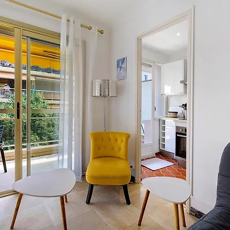 Elysee Foch Front De Apartament *